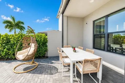 20056 Hirono Lane Boca Raton FL 33434