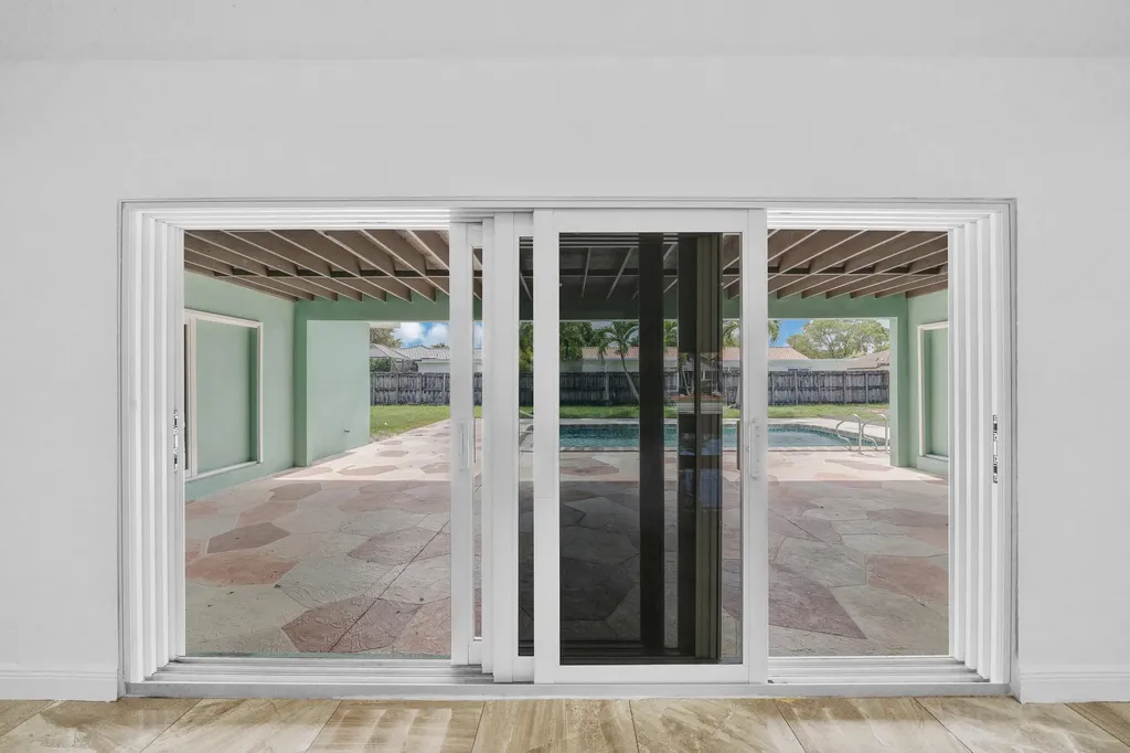 1941 SW 73rd Avenue Plantation FL 33317
