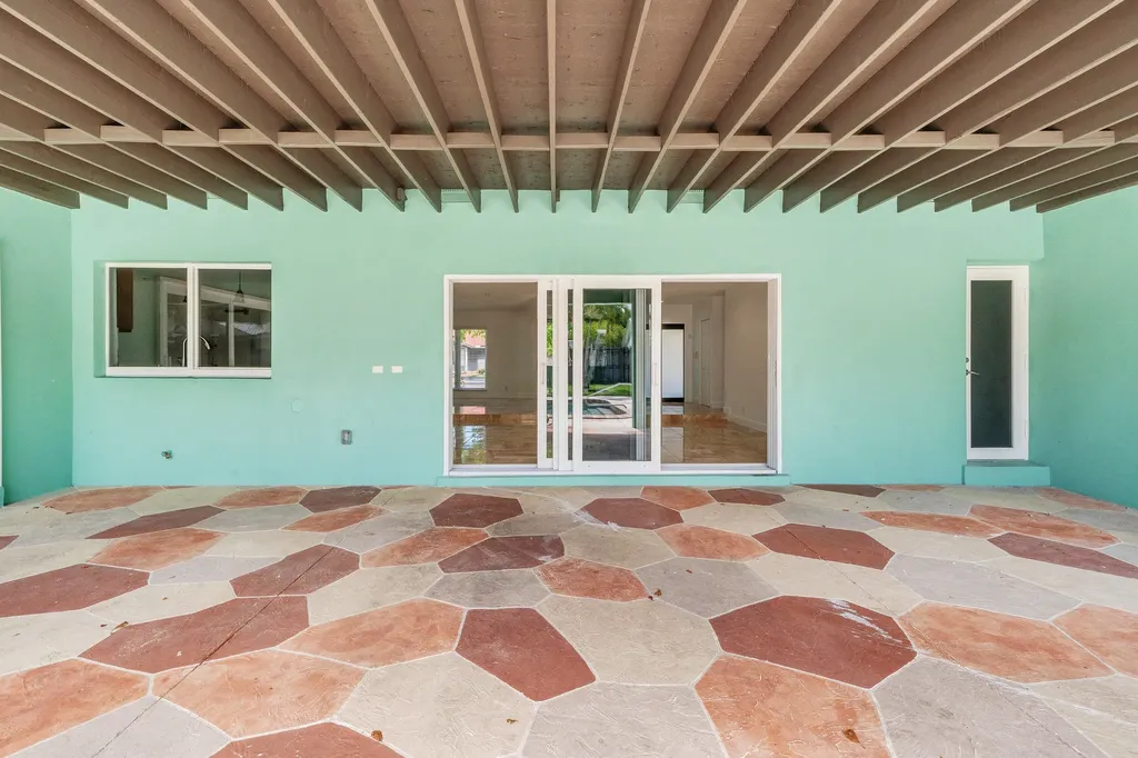 1941 SW 73rd Avenue Plantation FL 33317