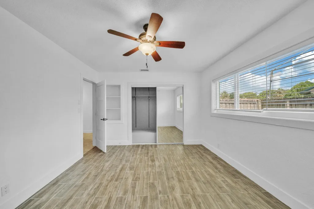 1941 SW 73rd Avenue Plantation FL 33317