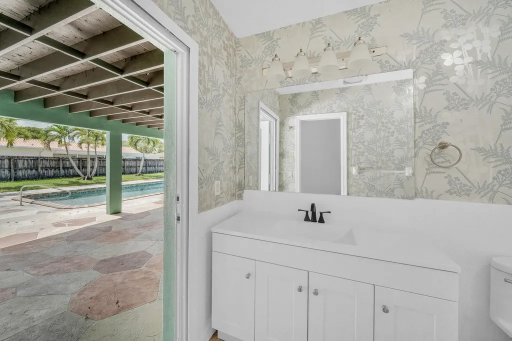 1941 SW 73rd Avenue Plantation FL 33317