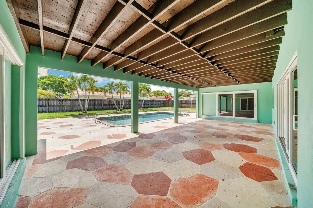 1941 SW 73rd Avenue Plantation FL 33317