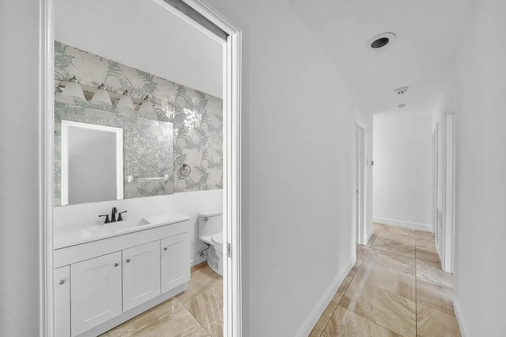 1941 SW 73rd Avenue Plantation FL 33317
