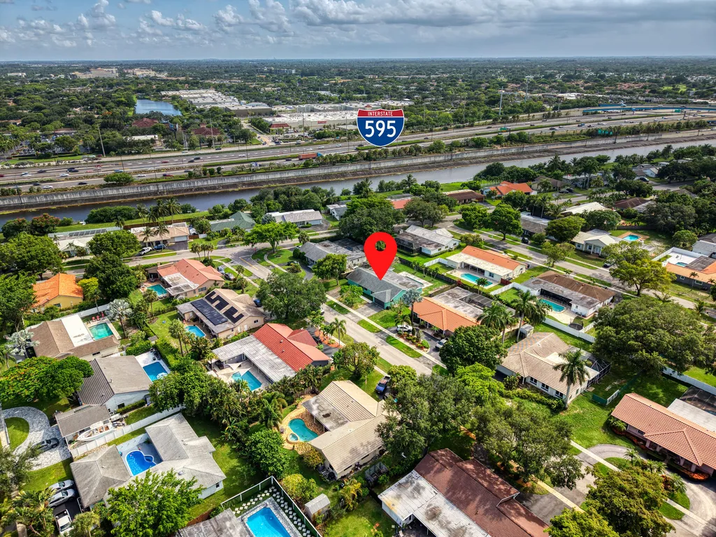 1941 SW 73rd Avenue Plantation FL 33317