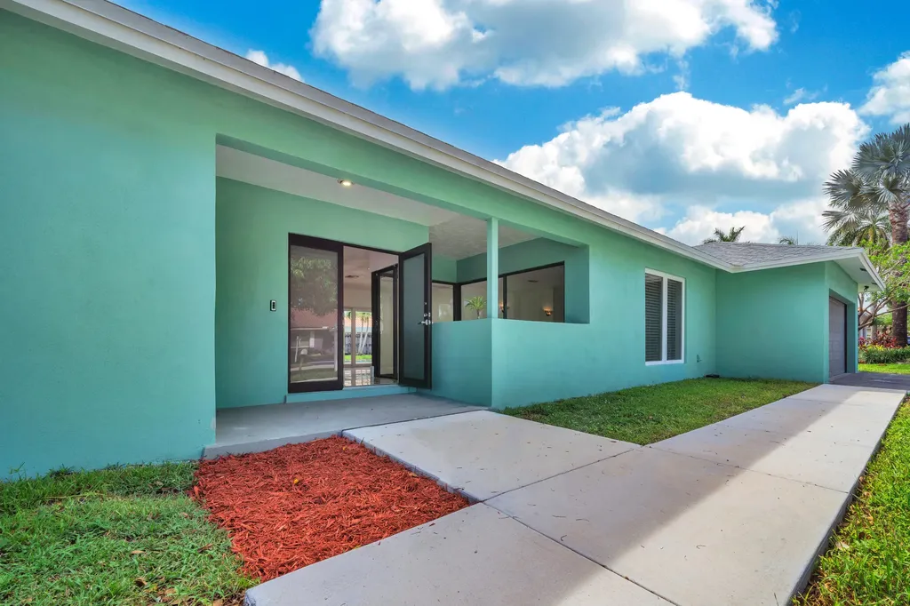 1941 SW 73rd Avenue Plantation FL 33317