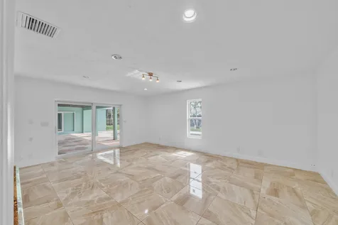 1941 SW 73rd Avenue Plantation FL 33317