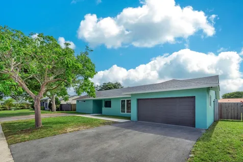 1941 SW 73rd Avenue Plantation FL 33317