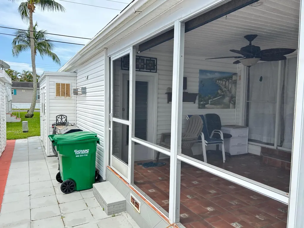 3348 Florida Street Hollywood FL 33021