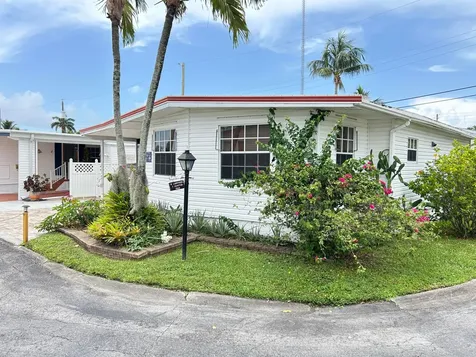 3348 Florida Street Hollywood FL 33021