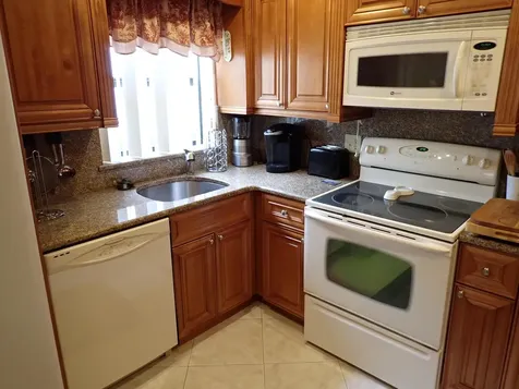 4690 Carambola Circle N Coconut Creek FL 33066