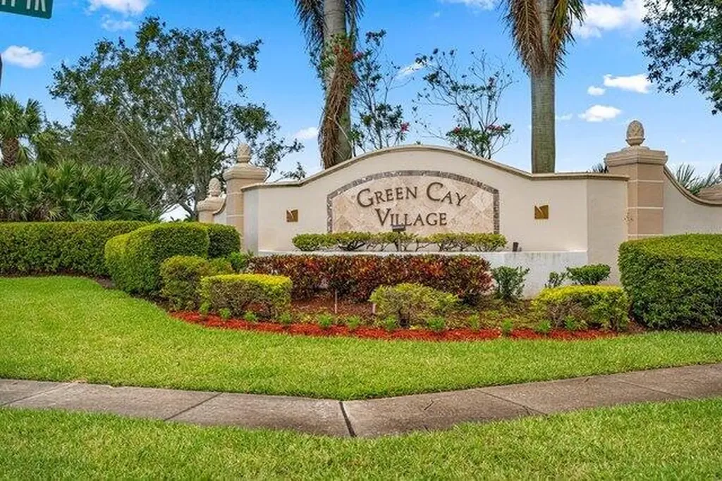 6769 Heritage Grande Boynton Beach FL 33437