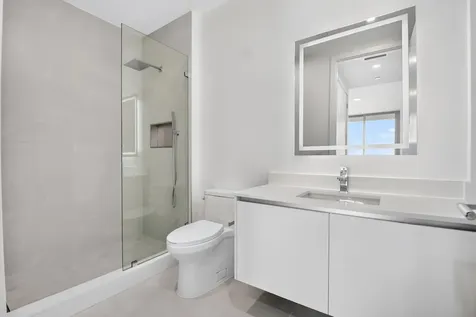 220 Lake Shore Drive West Palm Beach FL 33403