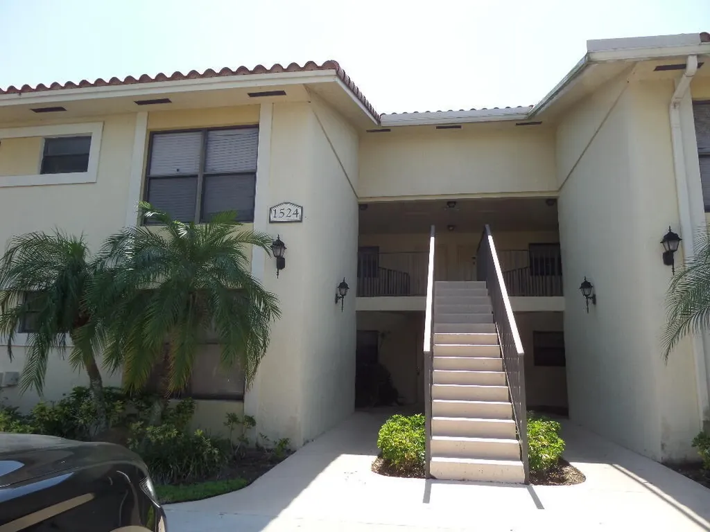 1524 Lake Crystal Drive West Palm Beach FL 33411