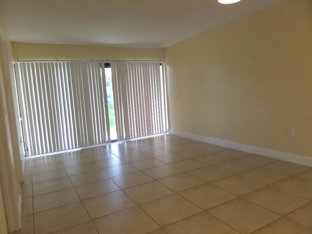 1524 Lake Crystal Drive West Palm Beach FL 33411