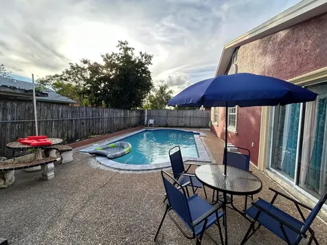 7526 SW 7th Court North Lauderdale FL 33068