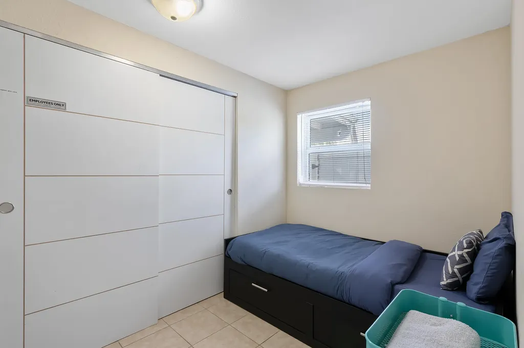 2012 SW 4th Avenue Fort Lauderdale FL 33315