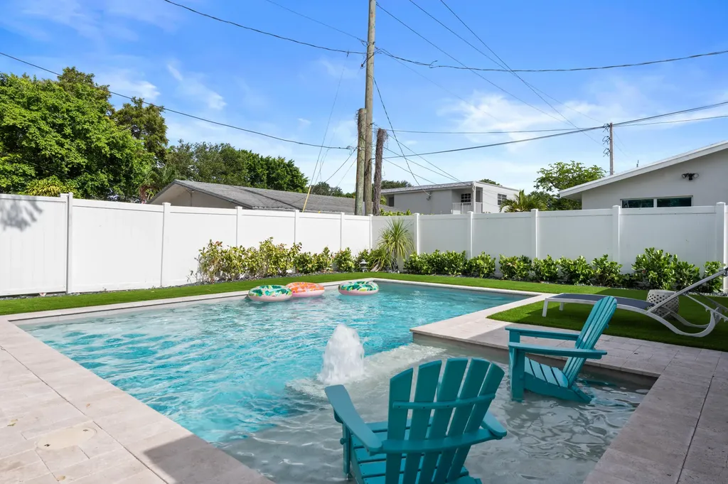 2012 SW 4th Avenue Fort Lauderdale FL 33315