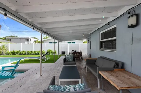 2012 SW 4th Avenue Fort Lauderdale FL 33315