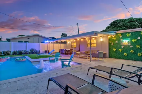2012 SW 4th Avenue Fort Lauderdale FL 33315