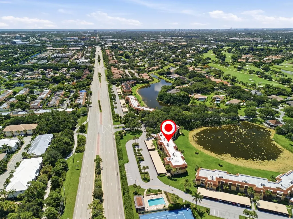 5344 Woodland Lakes Drive Palm Beach Gardens FL 33418