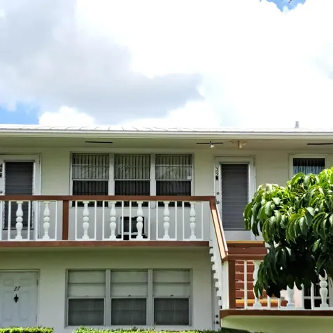 39 Cambridge B West Palm Beach FL 33417