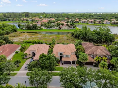 8729 Wellington View Drive West Palm Beach FL 33411