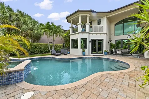 8729 Wellington View Drive West Palm Beach FL 33411