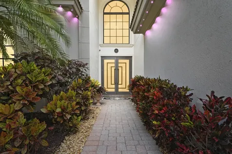 8729 Wellington View Drive West Palm Beach FL 33411