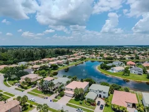163 Bella Vista Way Royal Palm Beach FL 33411