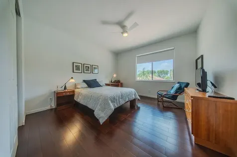 163 Bella Vista Way Royal Palm Beach FL 33411