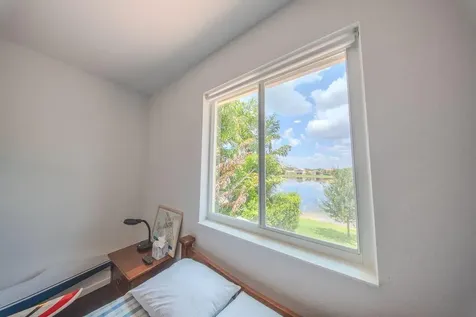 163 Bella Vista Way Royal Palm Beach FL 33411