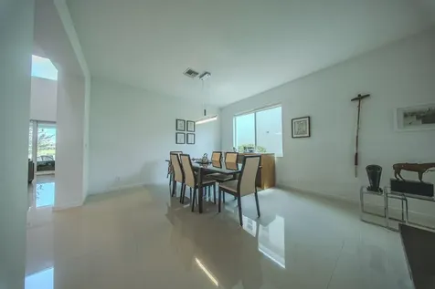163 Bella Vista Way Royal Palm Beach FL 33411