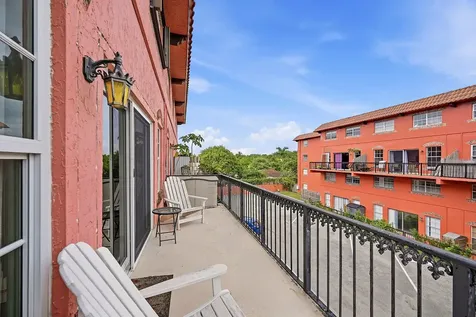 670 Tennis Club Drive Fort Lauderdale FL 33311