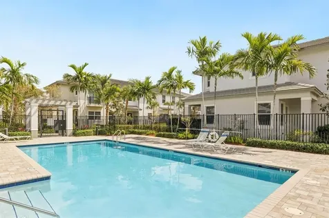 6990 Pines Circle Coconut Creek FL 33073