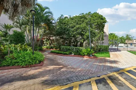 1330 NW 123rd Avenue Pembroke Pines FL 33026