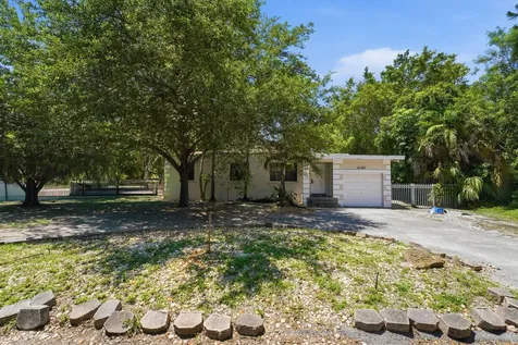 1060 NE 123rd Street North Miami FL 33161
