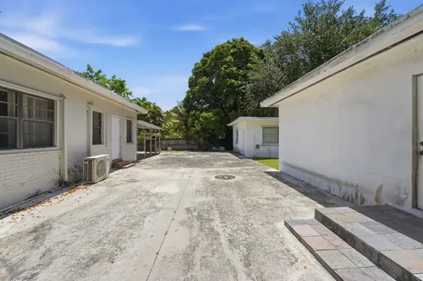 1060 NE 123rd Street North Miami FL 33161