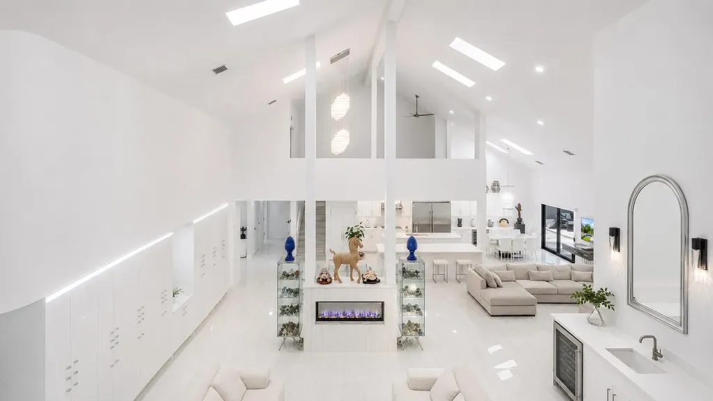 501 Sandpiper Way Boca Raton FL 33431