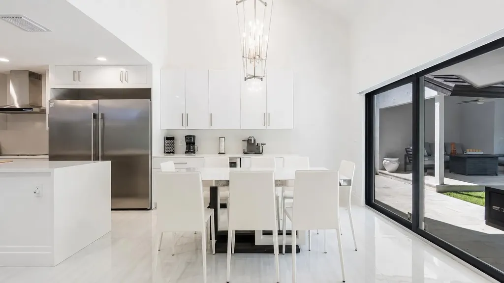 501 Sandpiper Way Boca Raton FL 33431