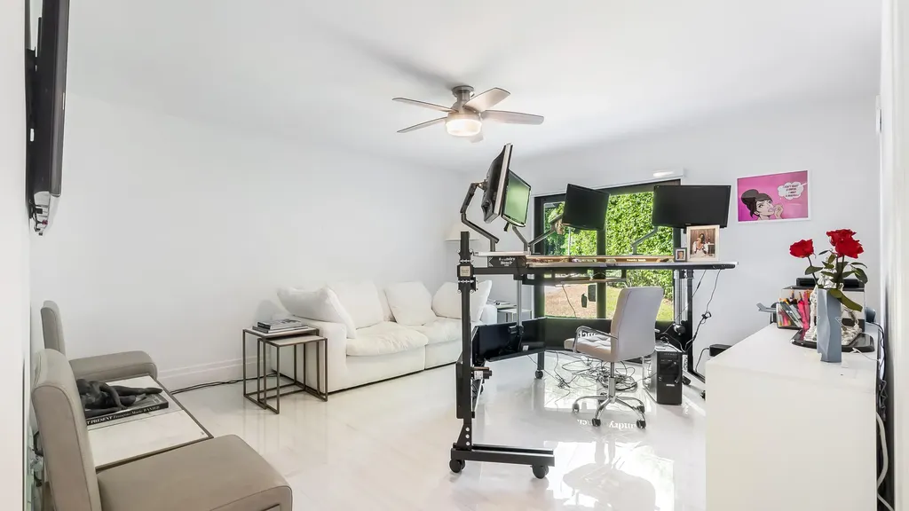 501 Sandpiper Way Boca Raton FL 33431