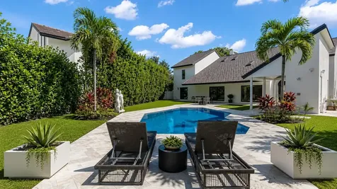 501 Sandpiper Way Boca Raton FL 33431