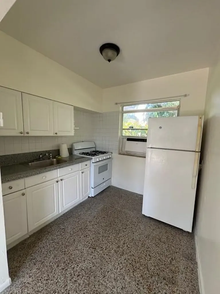 626 S Federal Highway Lake Worth Beach FL