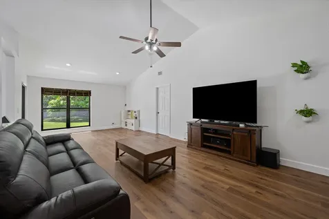 1051 New Parkview Place Haverhill FL 33417