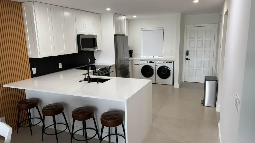 4539 Luxemburg Court Lake Worth FL 33467