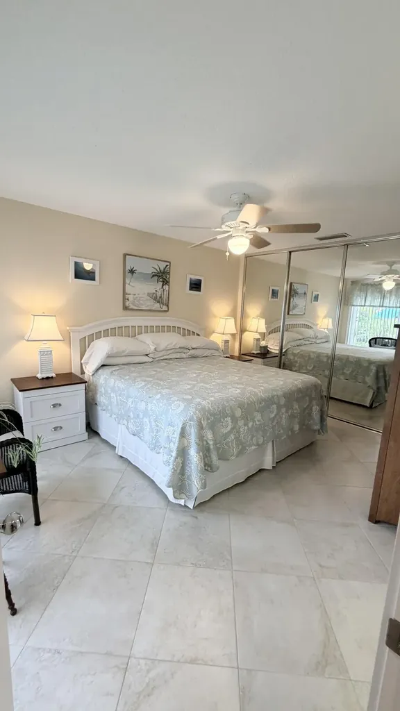 10301 Chapman Oak Court Palm Beach Gardens FL 33410