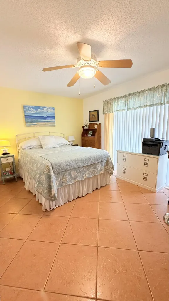 10301 Chapman Oak Court Palm Beach Gardens FL 33410