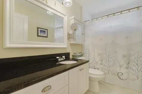 10301 Chapman Oak Court Palm Beach Gardens FL 33410