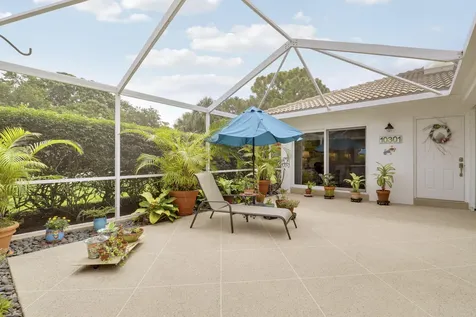 10301 Chapman Oak Court Palm Beach Gardens FL 33410