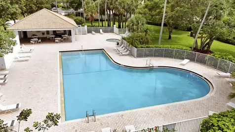 10301 Chapman Oak Court Palm Beach Gardens FL 33410