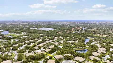 10301 Chapman Oak Court Palm Beach Gardens FL 33410